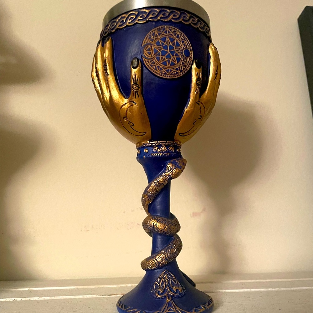 Witchy things cup